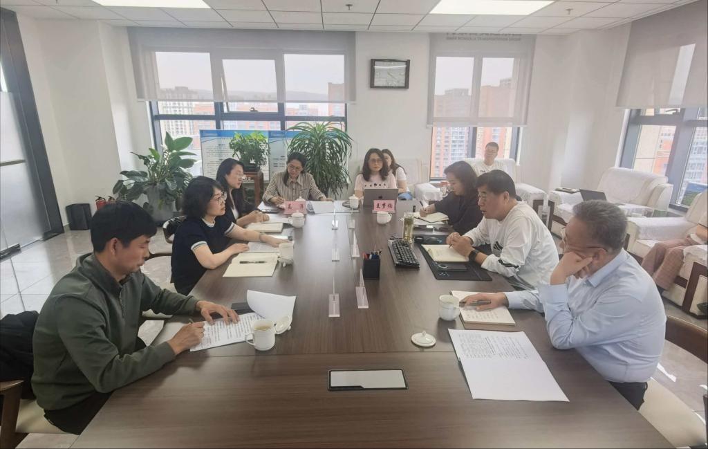 深化校企合作，共谋交通经贸新篇——我校专家赴内蒙古交通集团座谈交流